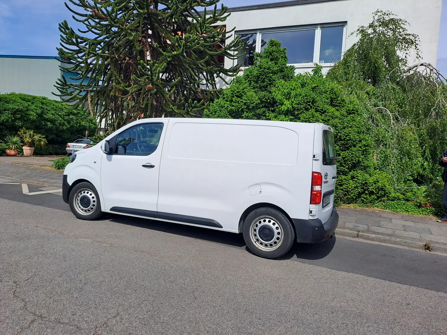 Toyota Proace Proace D-4D 1,6-l-D-4D L1 Bílá - 1