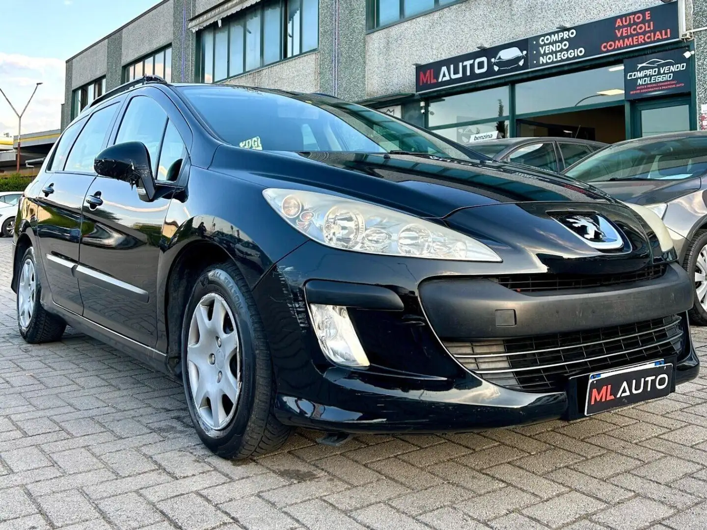 Peugeot 308 308 SW 1.6 hdi 8v Premium 112cv Nero - 2