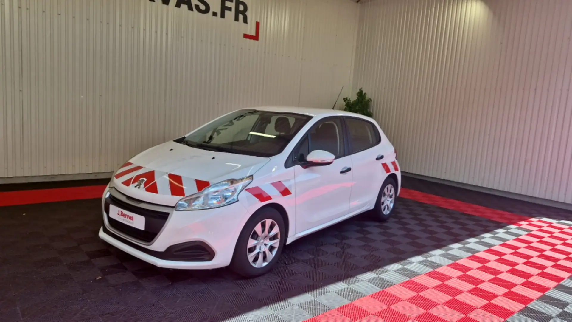 Peugeot 1.6 BLUEHDI 75 PREMIUM Alb - 1