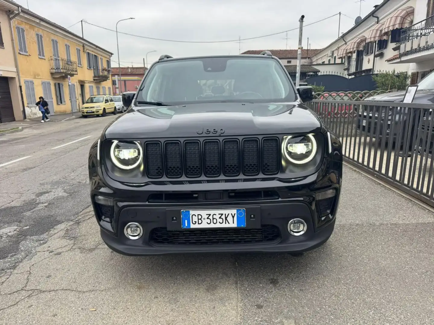Jeep Renegade 1.6 Mjt DDCT 120 CV Night Eagle Nero - 1