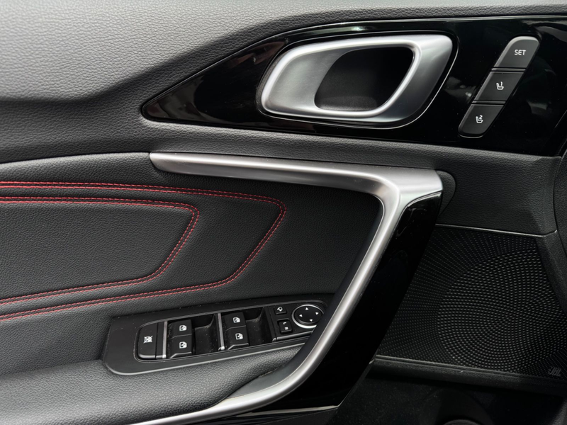 Kia ProCeed / pro_cee'd ProCeed GT — photo 14