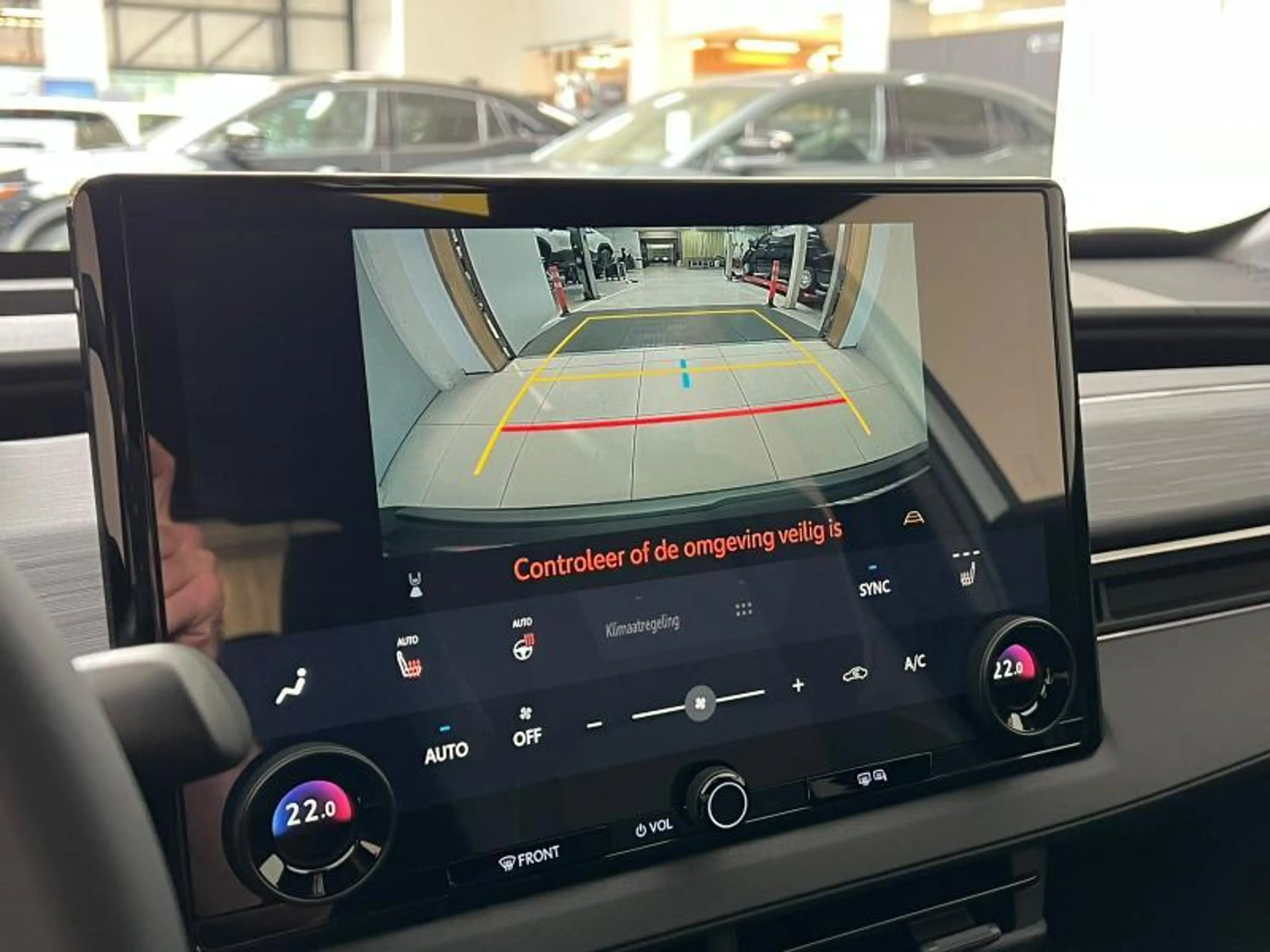 Toyota C-HR+ 77 kWh FWD BUSINESS — photo 15