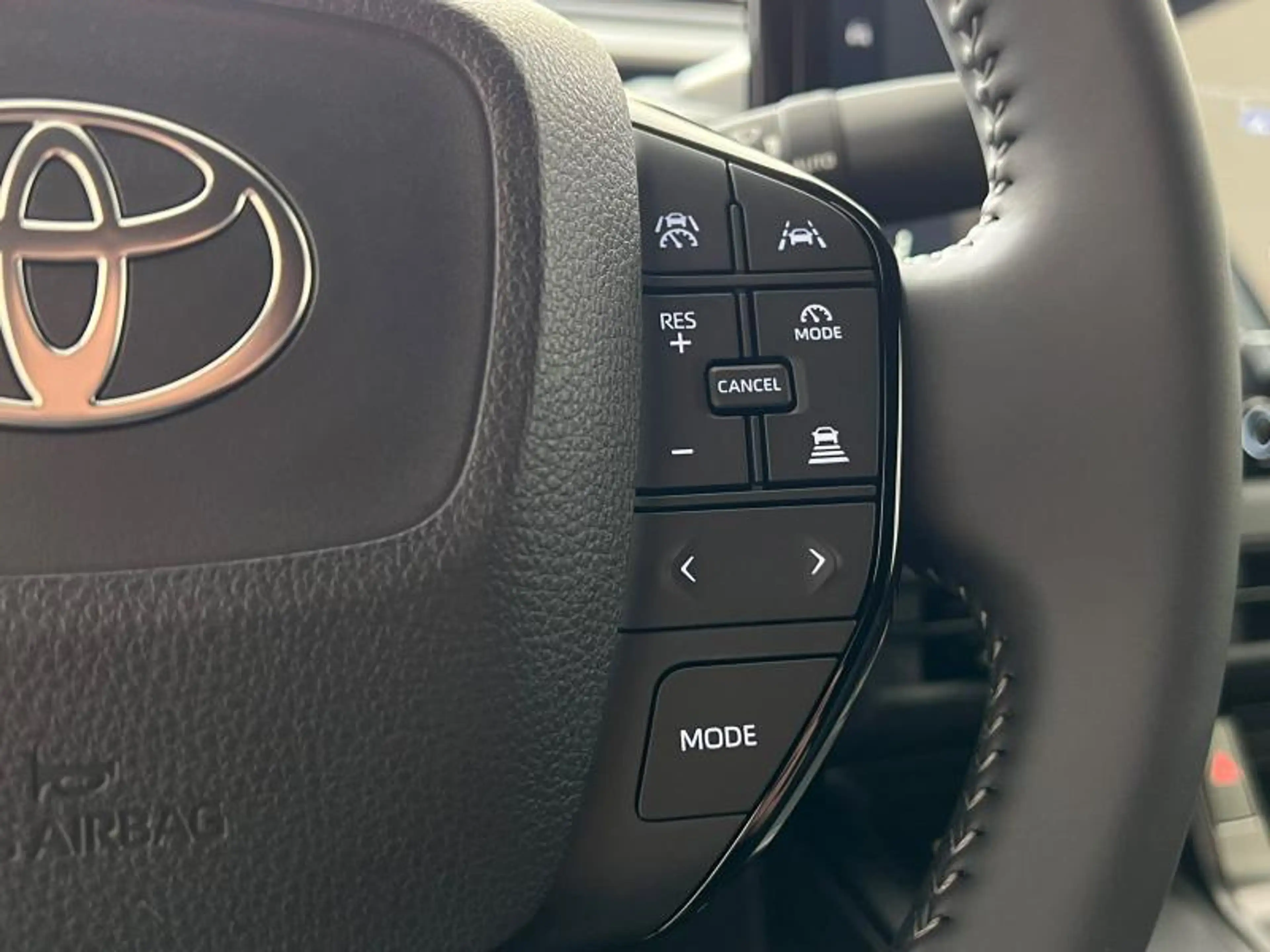 Toyota C-HR+ 77 kWh FWD BUSINESS — photo 14