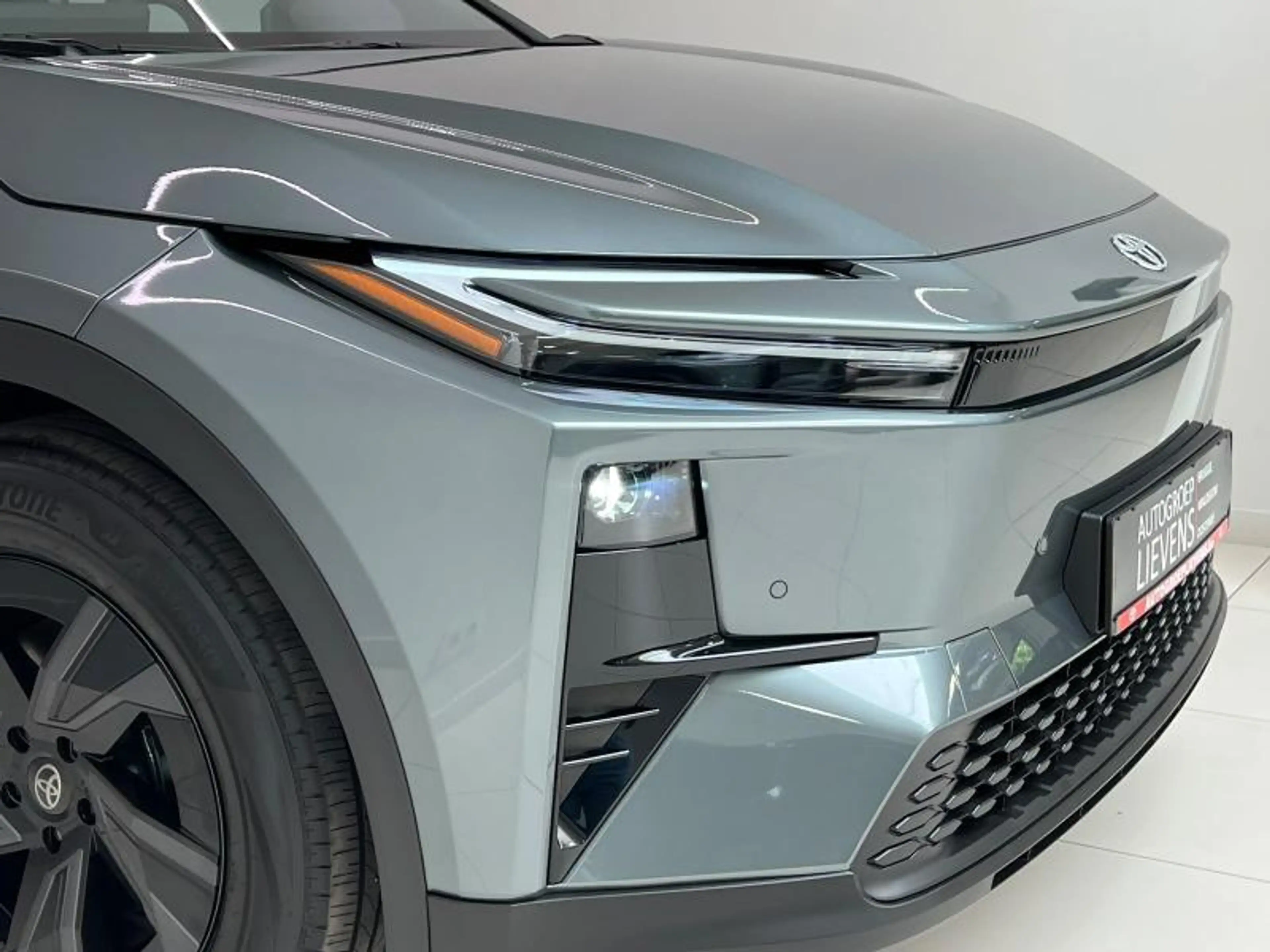Toyota C-HR+ 77 kWh FWD BUSINESS — photo 7