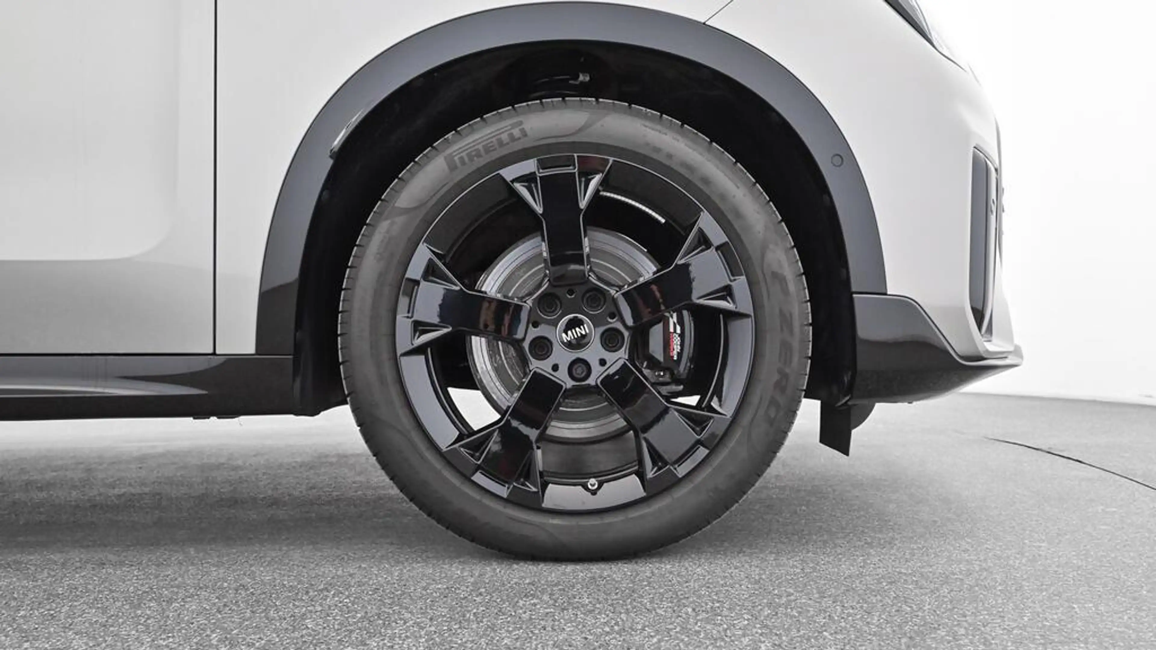 MINI Countryman C John Cooper Works Trim — photo 12