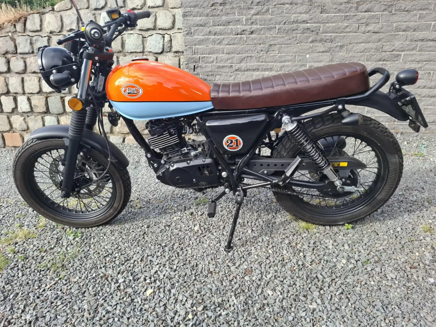 Mash Seventyfive 125 Orange - 2