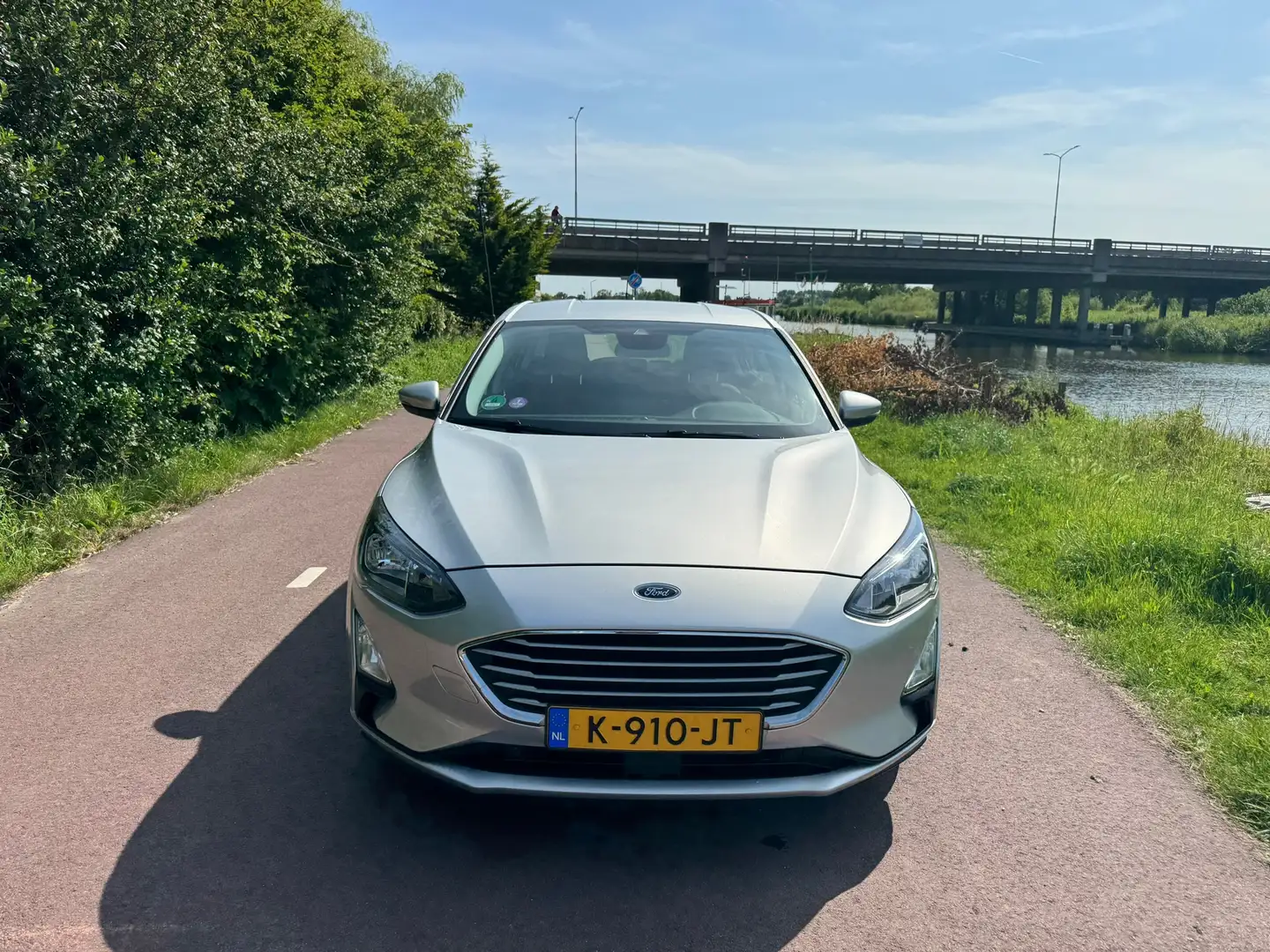 Ford Focus 1.0 EcoBoost Trend Edition Business|Dealer Ond.| Gris - 2