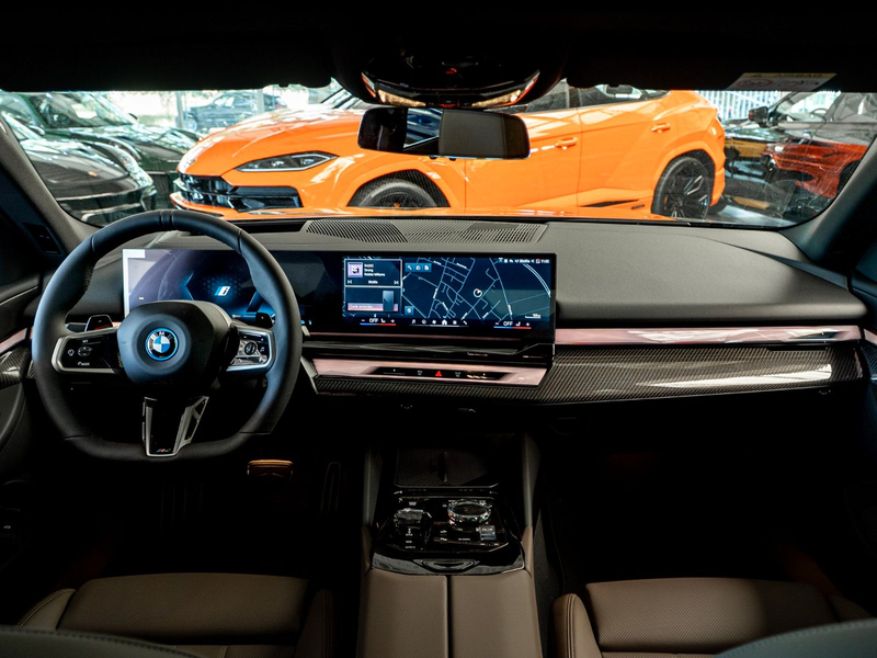 BMW 550 e M Sport Memo Harman HUD 4-Zones — photo 13