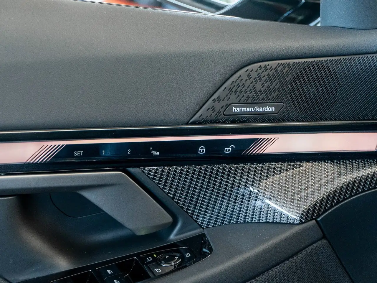 BMW 550 e M Sport Memo Harman HUD 4-Zones 8