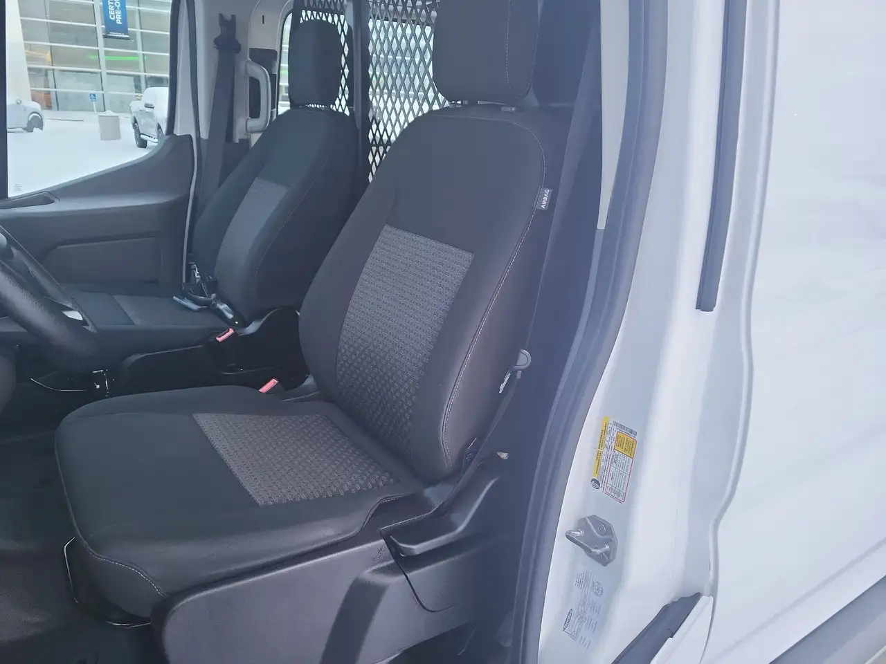 Ford Transit Cargo Van снимка Ford Transit Cargo Van