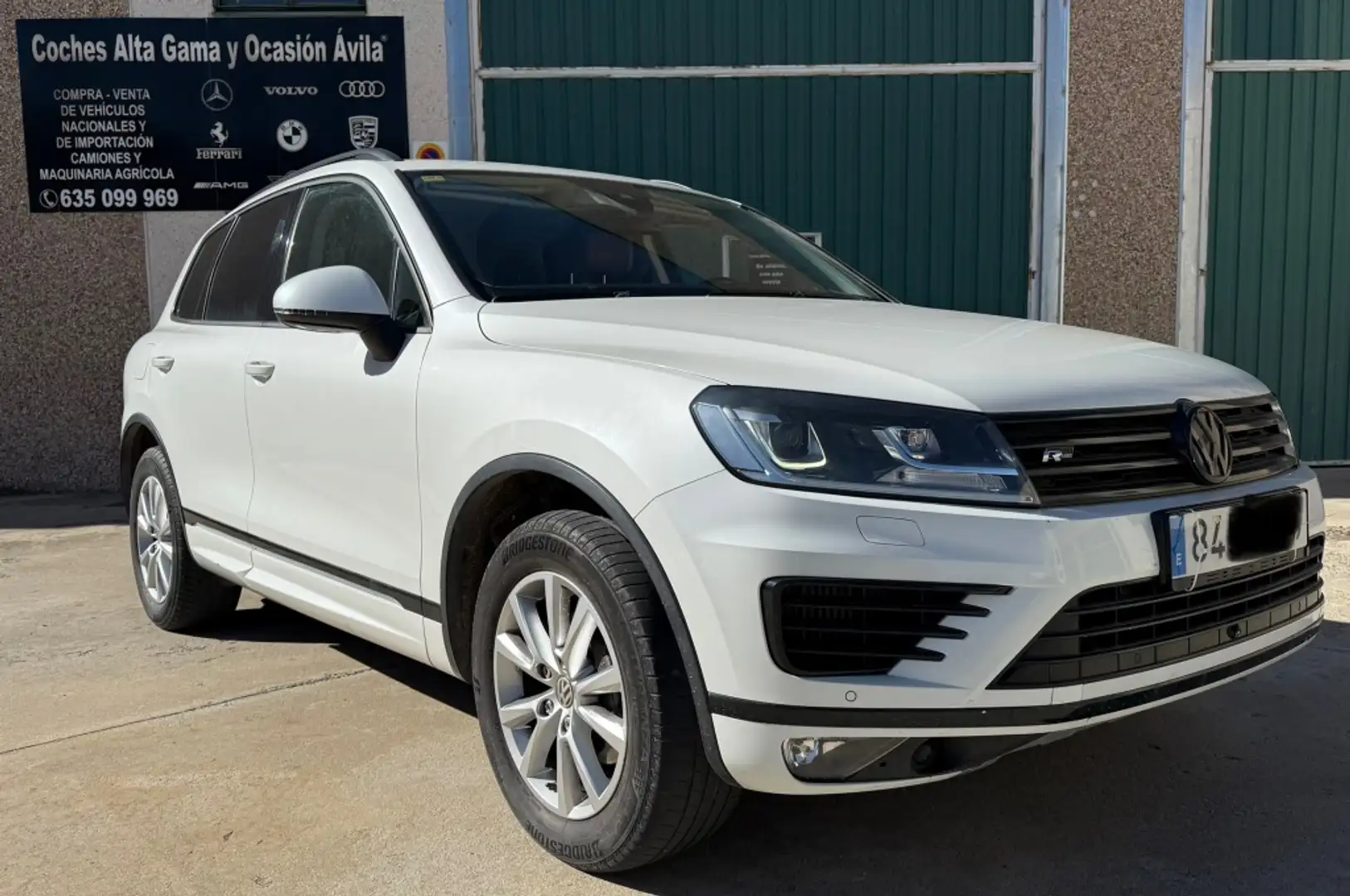 Volkswagen Touareg 3.0TDI V6 BMT R-Line 193kW Tiptronic Blanco - 1