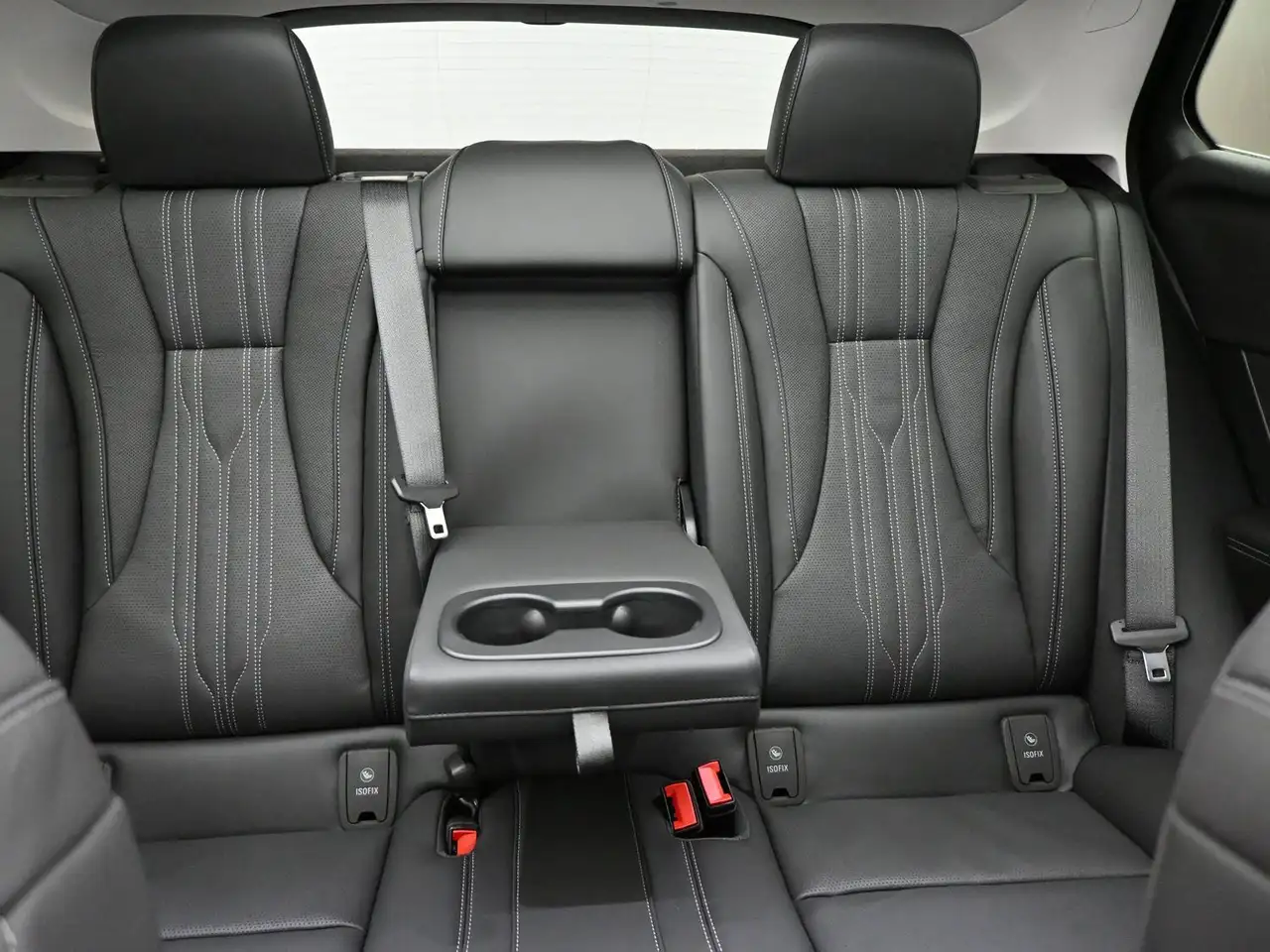 Buick Envision снимка Buick Envision