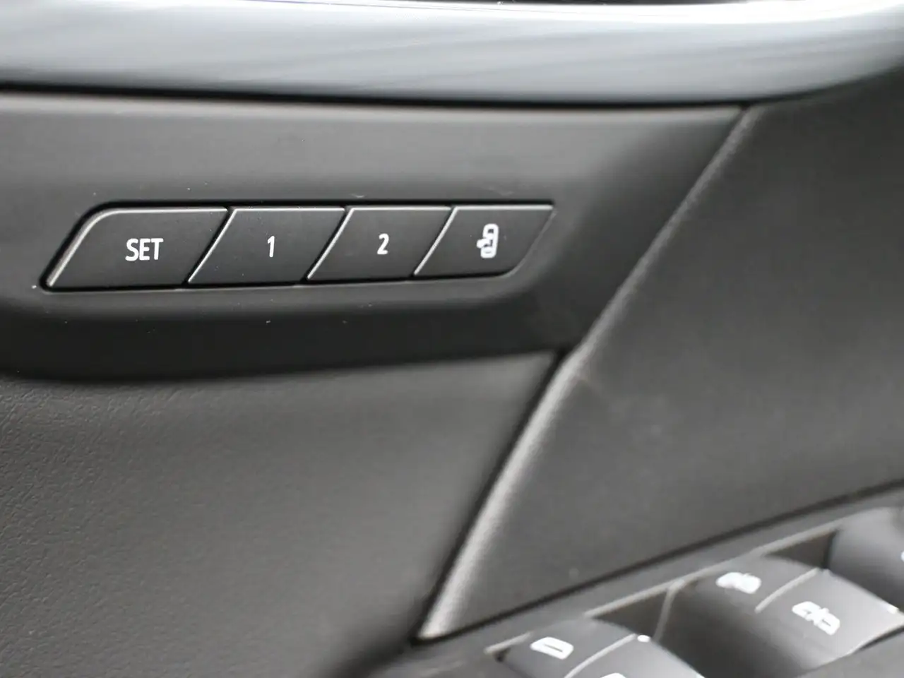 Buick Envision снимка Buick Envision