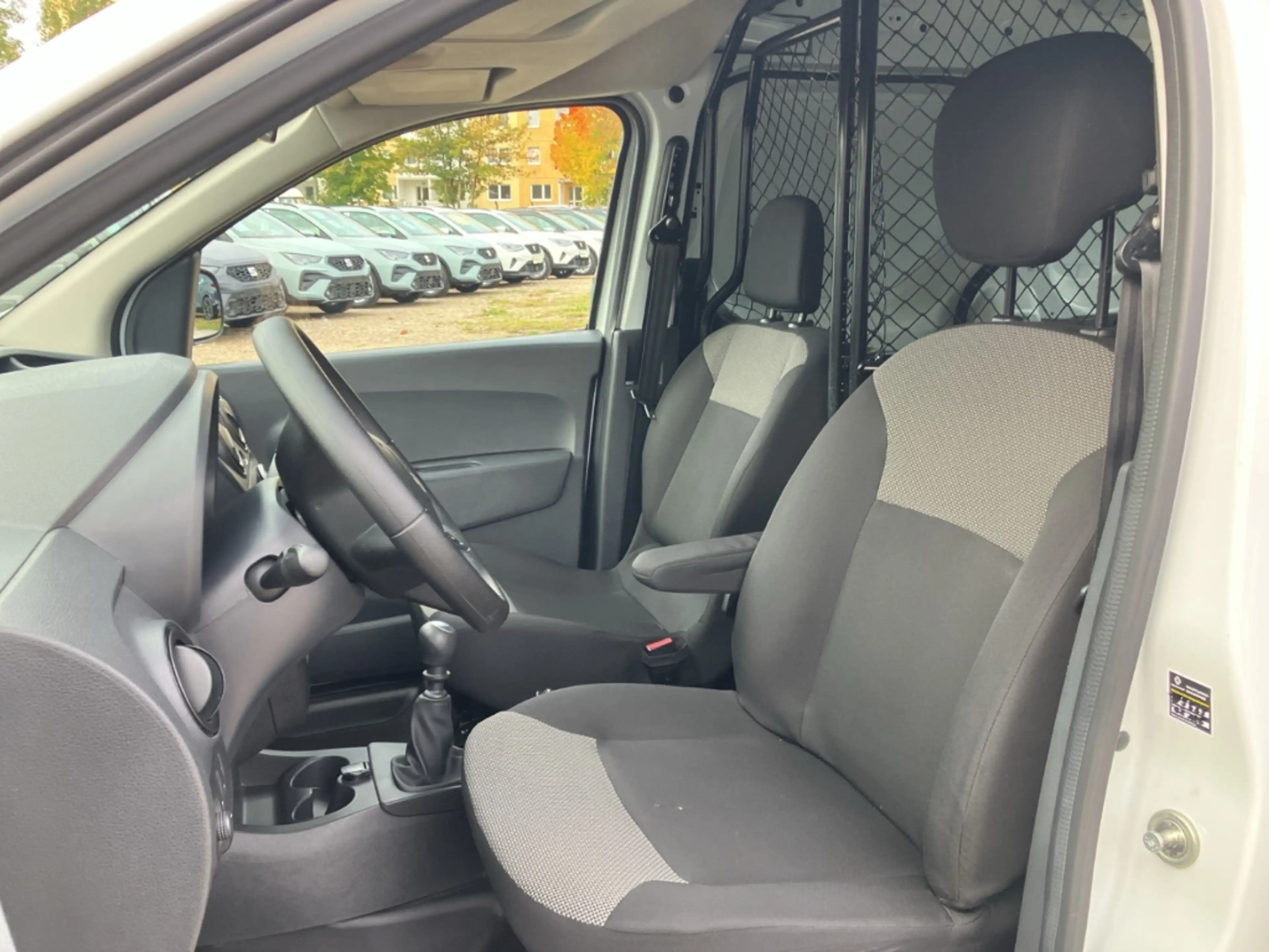 Dacia Others COMFORT 1.5 dCi PDC+2xSchiebetALr Comfort PDC+2xSc — photo 9