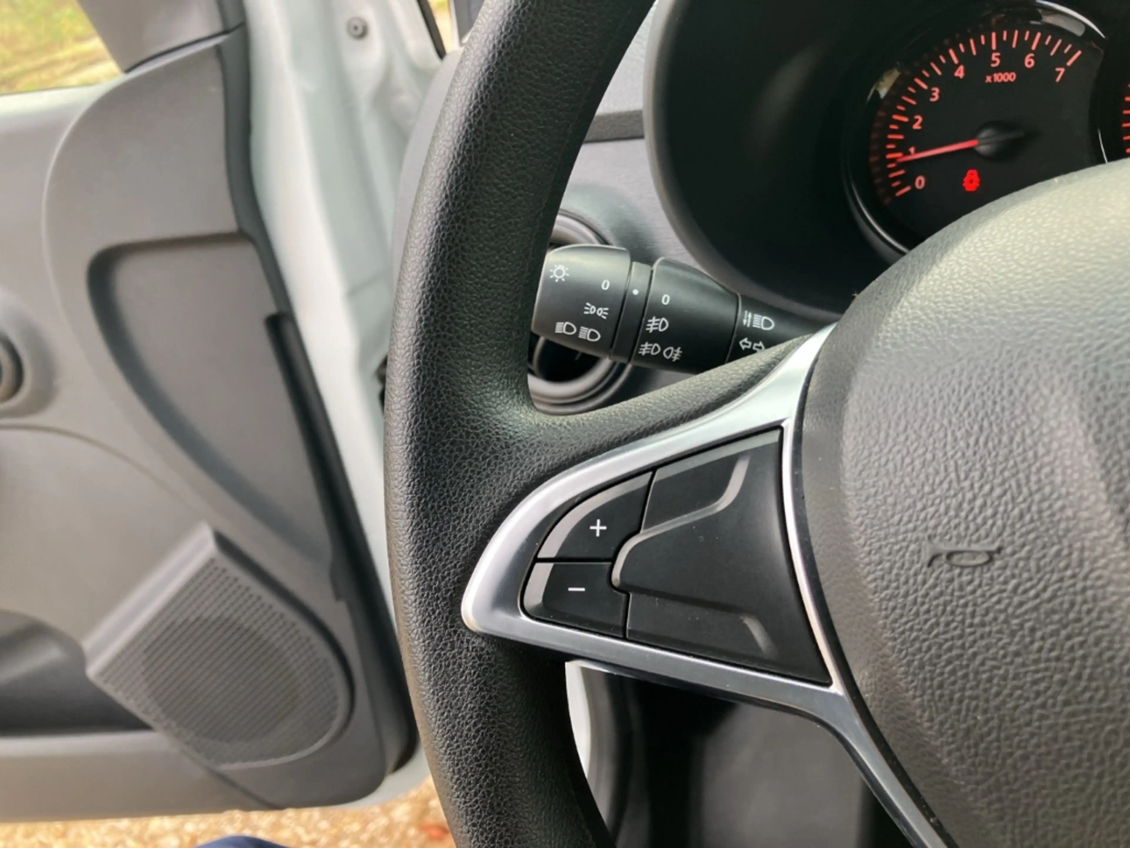 Dacia Others COMFORT 1.5 dCi PDC+2xSchiebetALr Comfort PDC+2xSc — photo 22