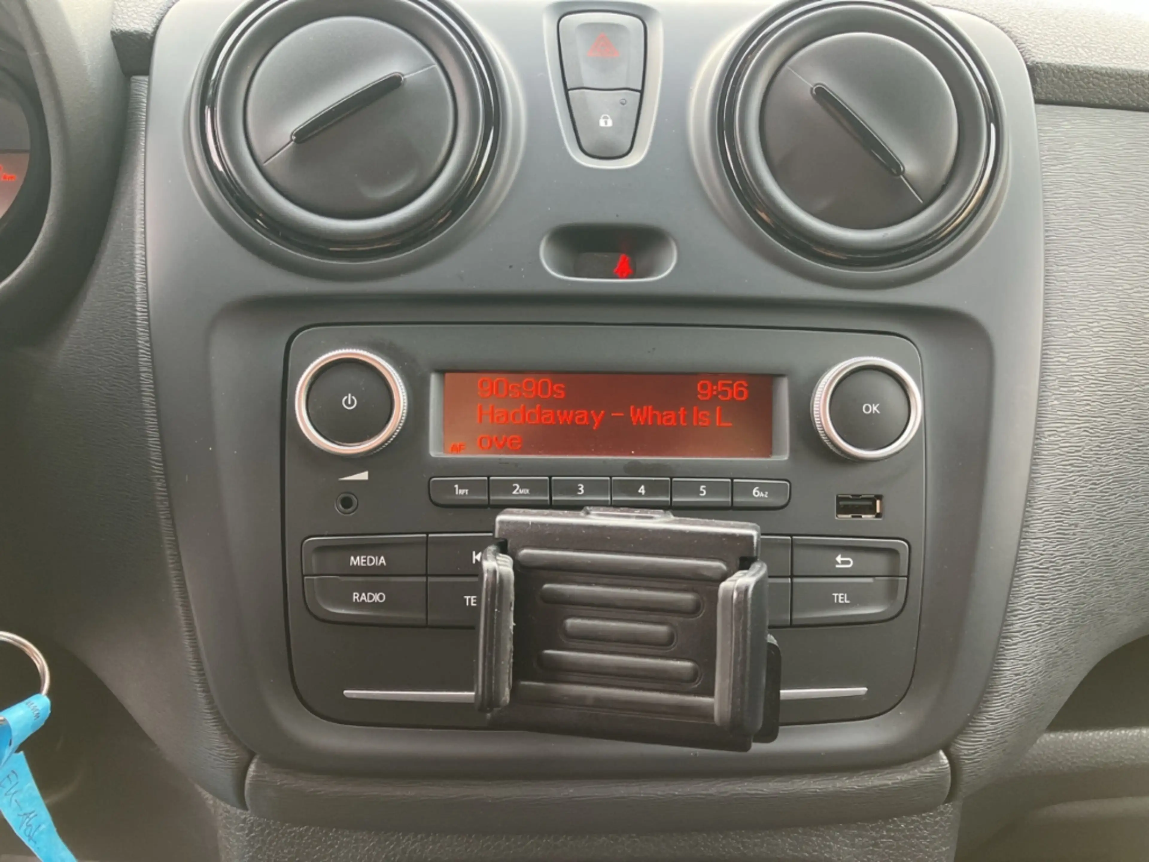 Dacia Others COMFORT 1.5 dCi PDC+2xSchiebetALr Comfort PDC+2xSc — photo 17