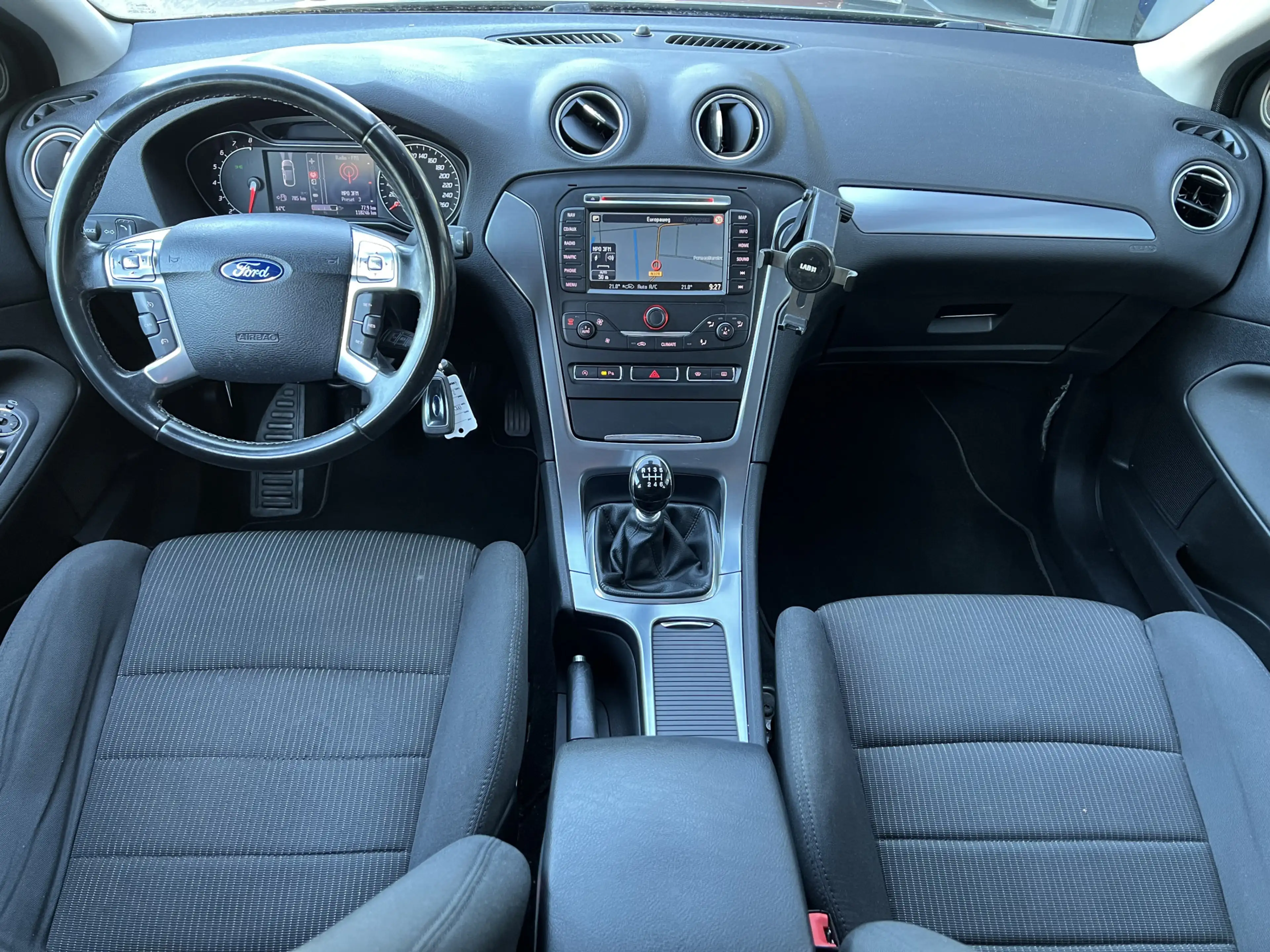 Ford Mondeo 1.6 EcoBoost Titanium | Navi | Cruise | Trekhaak | — photo 12