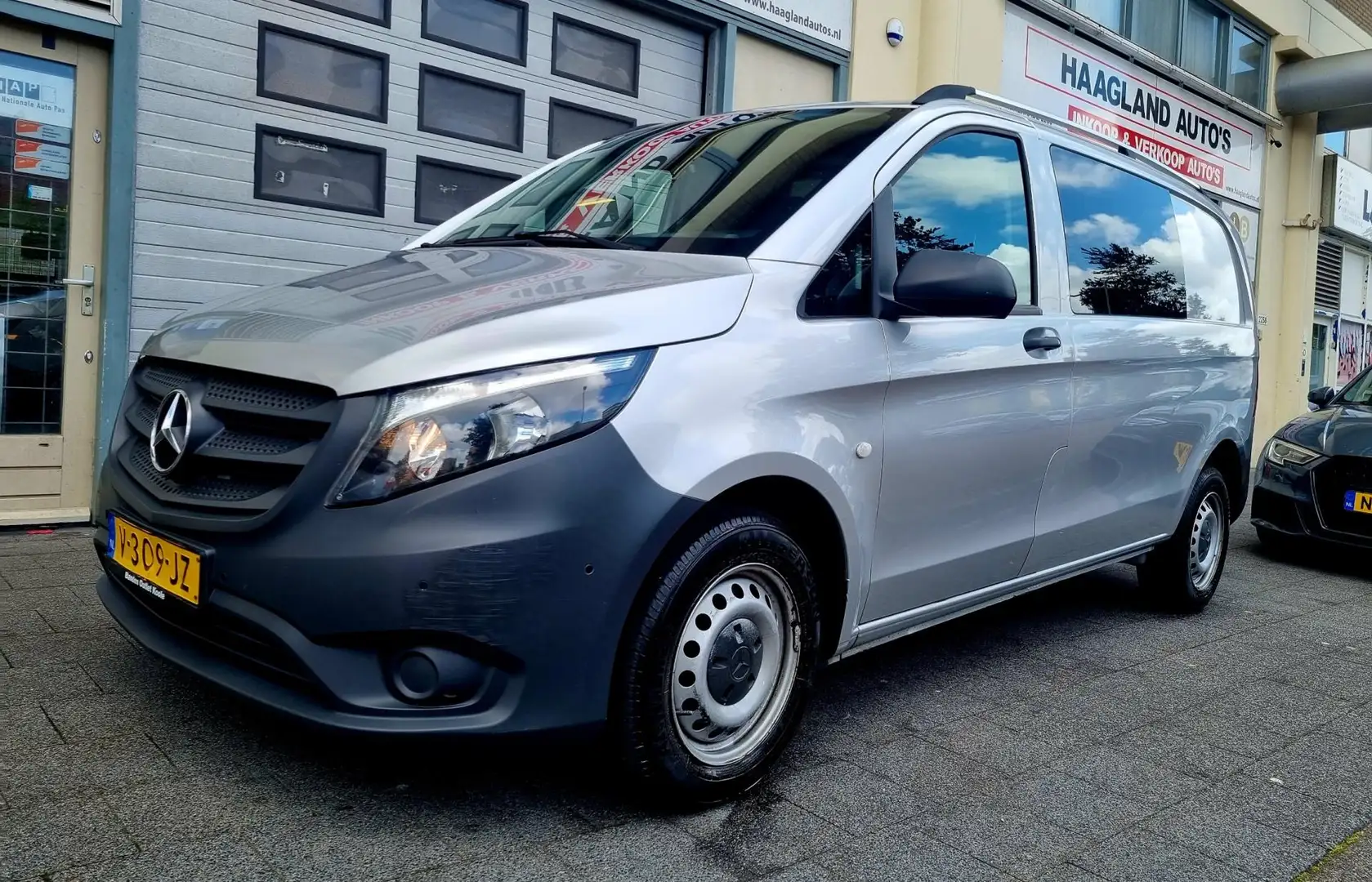 Mercedes-Benz Vito 114 CDI Lang Clima Navi Camera CrusCtrl Nw Staat Gris - 2