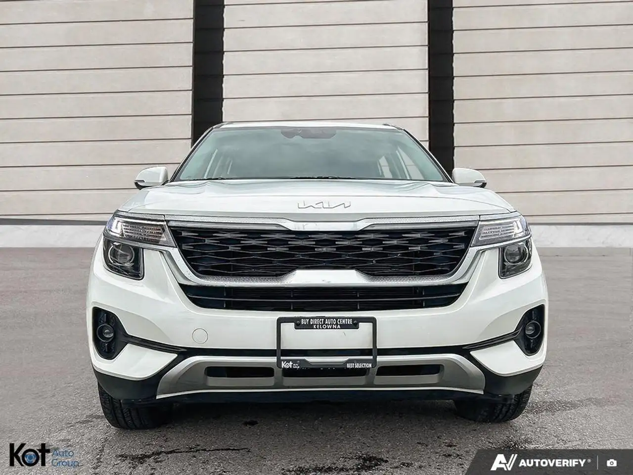Kia Seltos снимка Kia Seltos