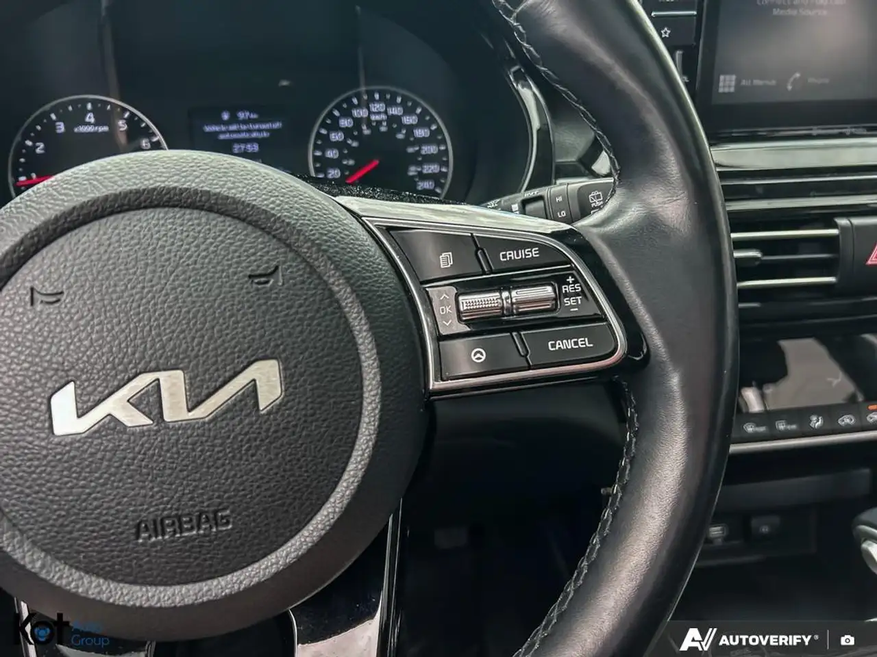 Kia Seltos снимка Kia Seltos