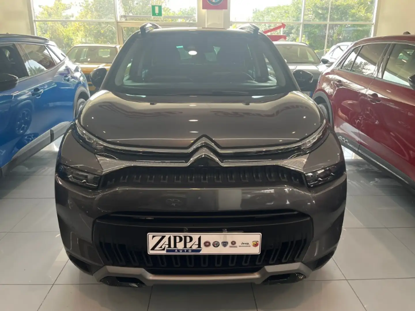 Citroen C3 Aircross PureTech 130 S&S EAT6 Shine Pack Gris - 2