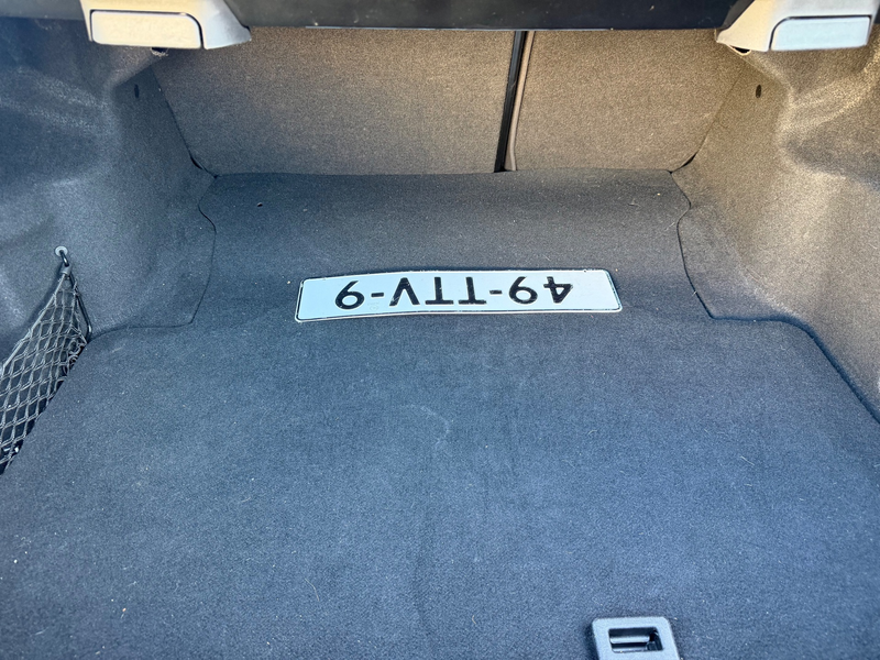 Mercedes-Benz C 180 Business Class Avantgarde / Navi / Clima / Cruise — photo 20