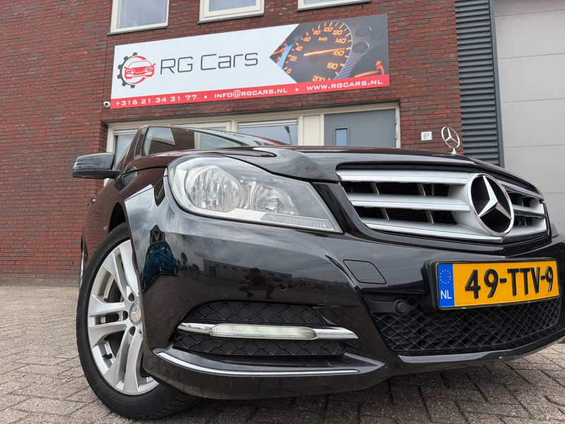 Mercedes-Benz C 180 Business Class Avantgarde / Navi / Clima / Cruise — photo 35