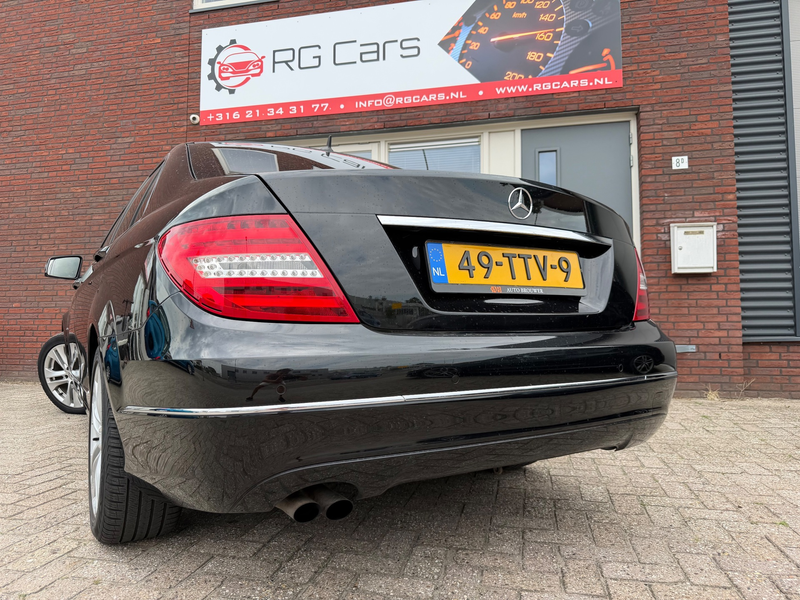 Mercedes-Benz C 180 Business Class Avantgarde / Navi / Clima / Cruise — photo 33