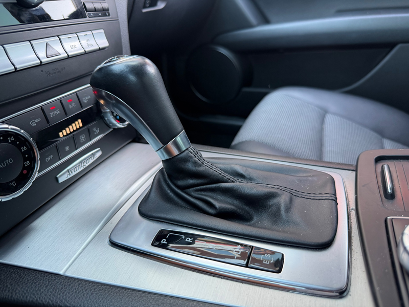 Mercedes-Benz C 180 Business Class Avantgarde / Navi / Clima / Cruise — photo 5