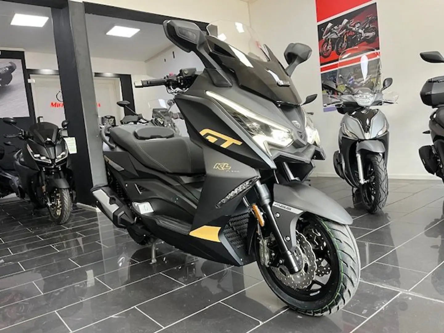 KL Motors brera 350 GT euro 5+ Чёрный - 2