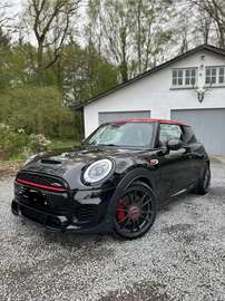 Hatch 3 Portes 231 ch BVA8 Finition JCW Exclusive Design