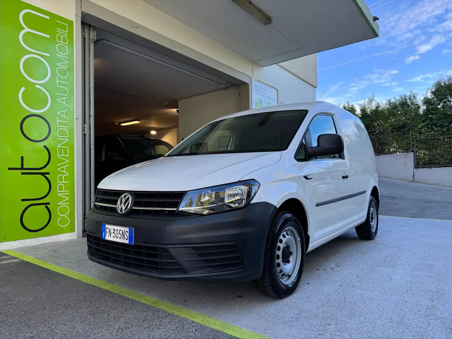 Volkswagen Caddy 2.0TDI BUSINESS UNIPROPRIETA GARANZIA 24MESI EURO6 Bianco - 1