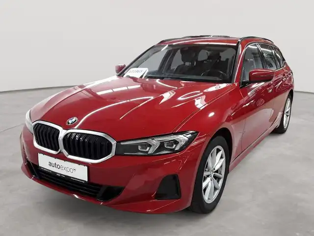 BMW 3 Series view 2