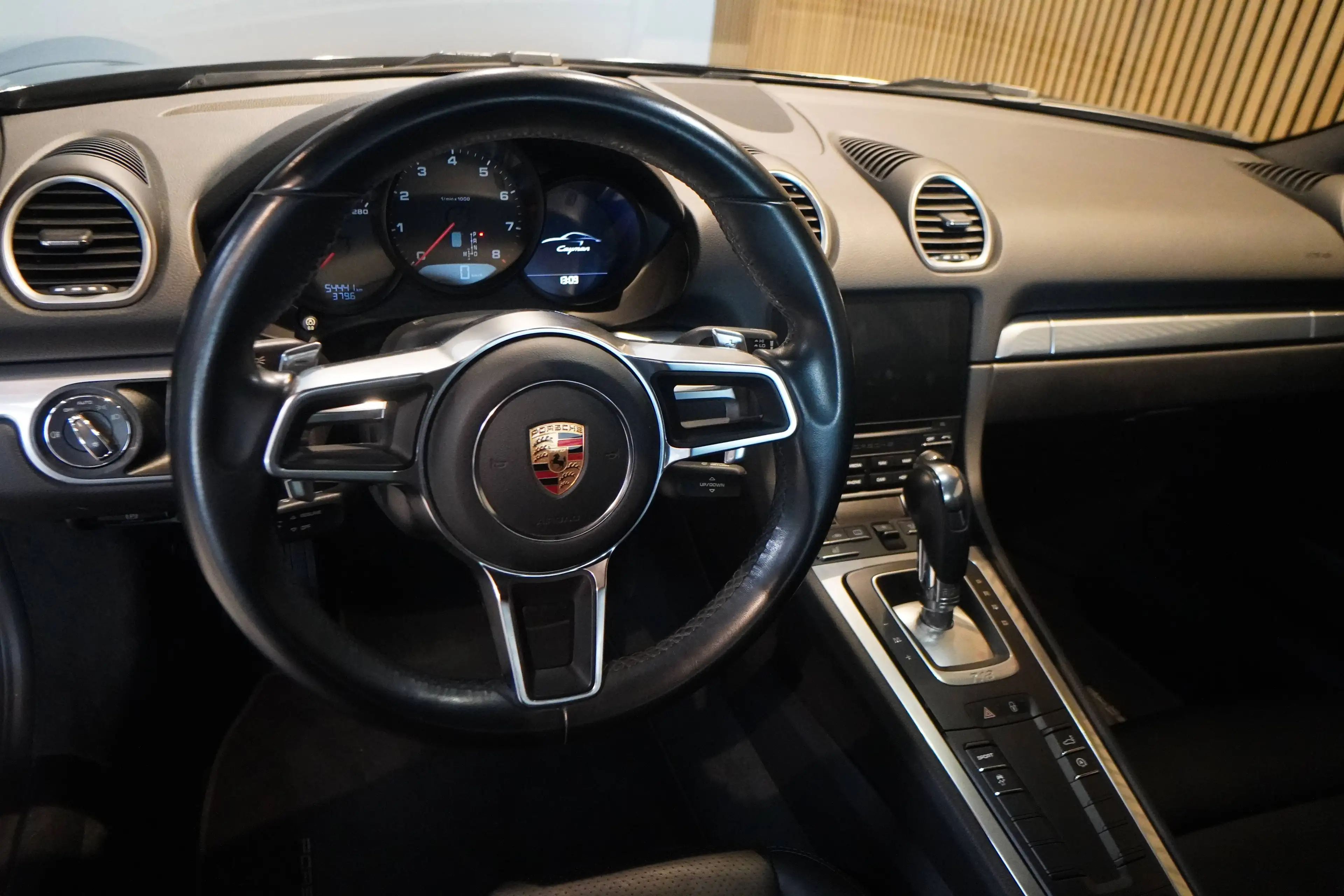 Porsche Cayman 718*PDK*19" Zoll*Sportsitze*Top-Zustand*2.Hd* — photo 7