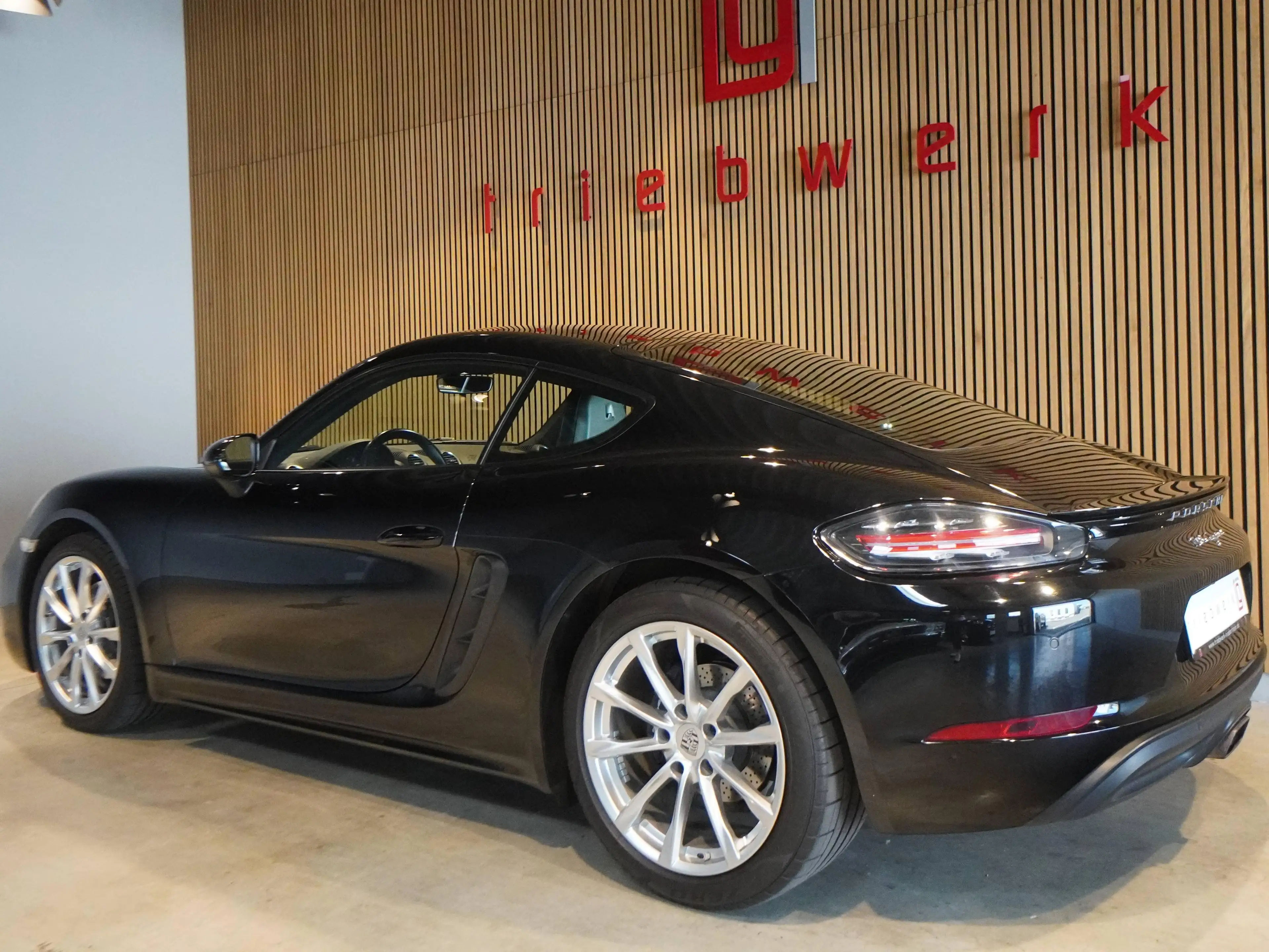 Porsche Cayman 718*PDK*19" Zoll*Sportsitze*Top-Zustand*2.Hd* — photo 3