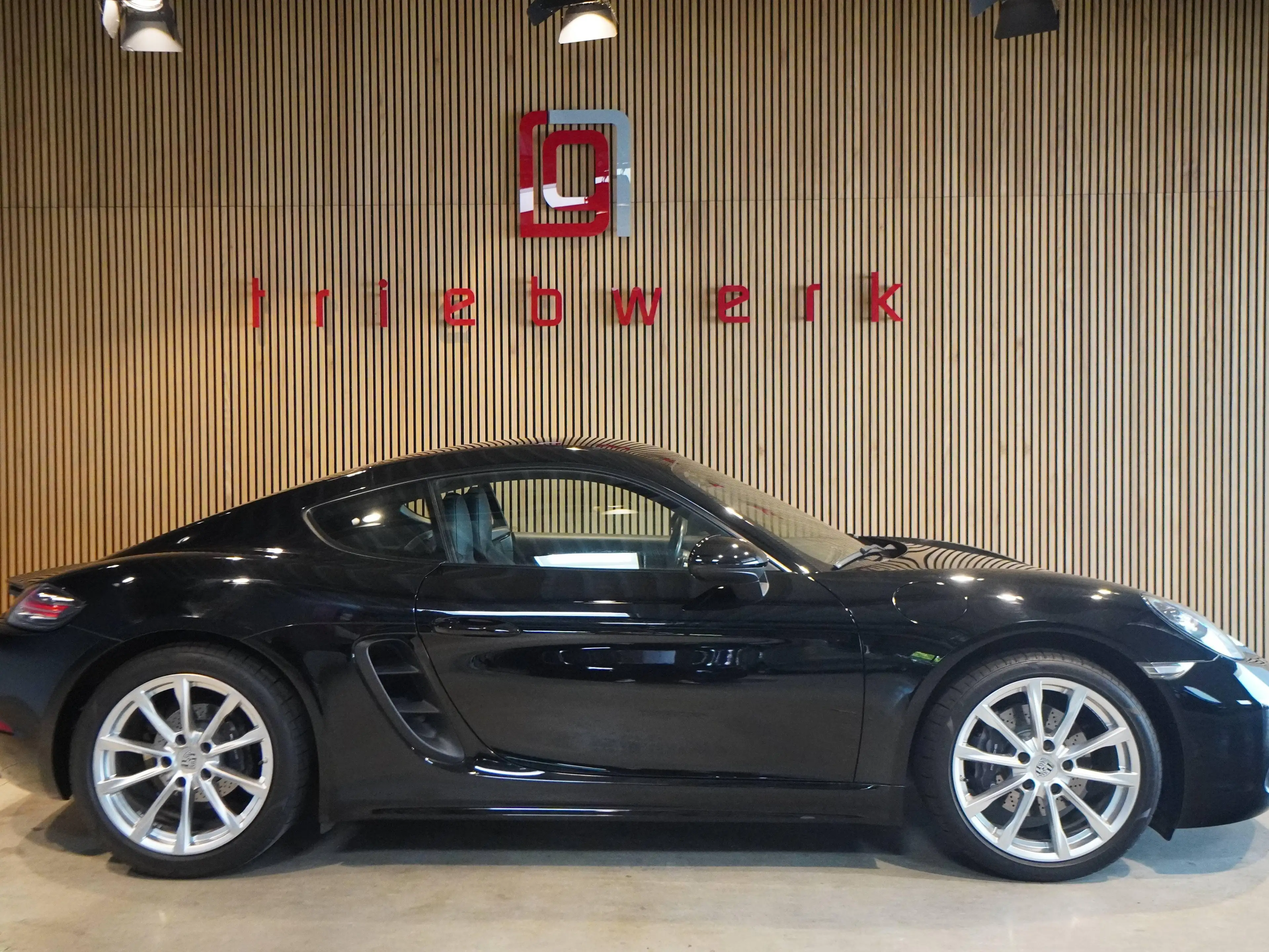 Porsche Cayman 718*PDK*19" Zoll*Sportsitze*Top-Zustand*2.Hd*