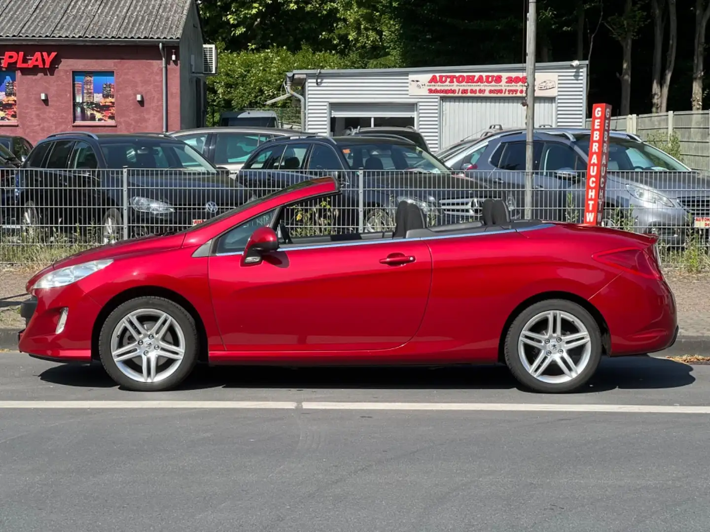 Peugeot 308 CC Cabrio-Coupe Premium Rouge - 2