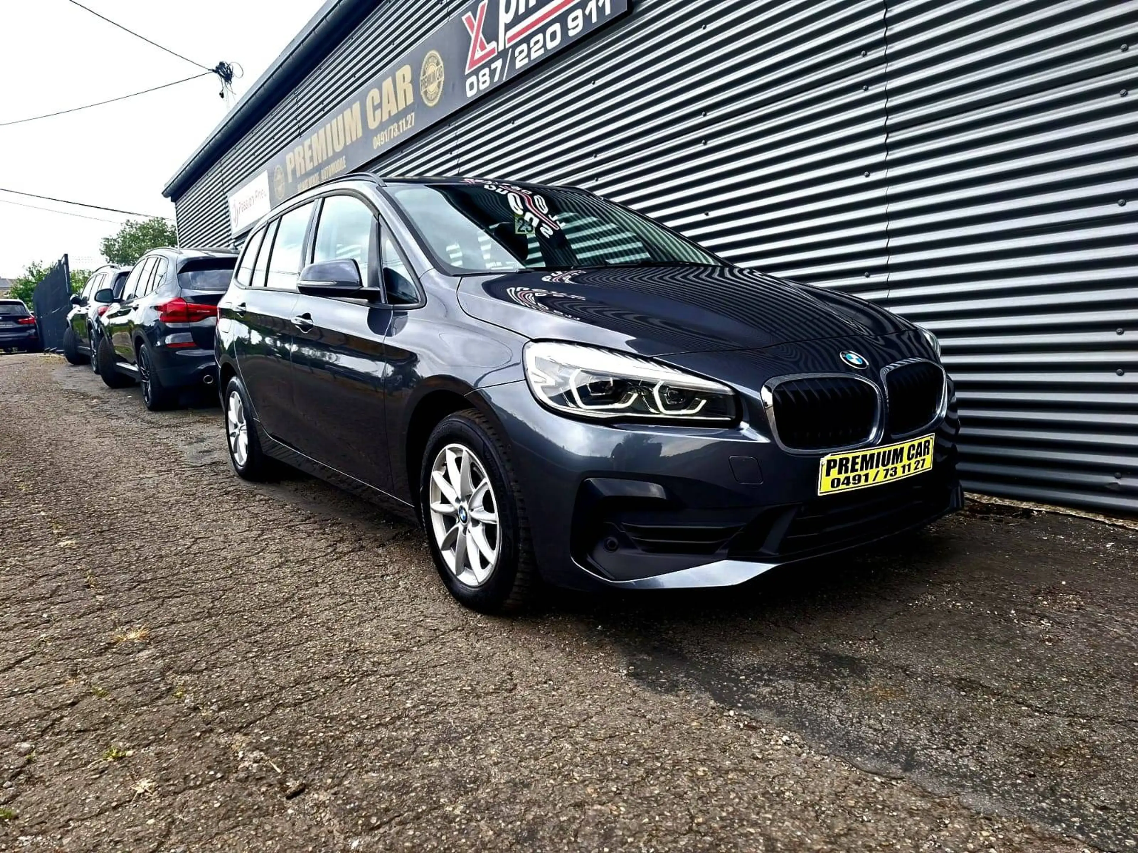 BMW 216 🔺216*LOOK M TECHNIK*XENON LED*7PLACES *CAR PASS*🔺 — photo 9