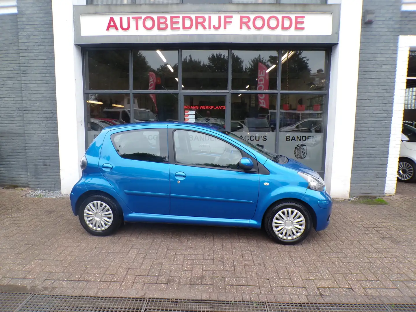 Toyota Aygo 1.0-12V Dynamic Blue AUTOMAAT,AIRCO,NIEUWE APK !!! Bleu - 1