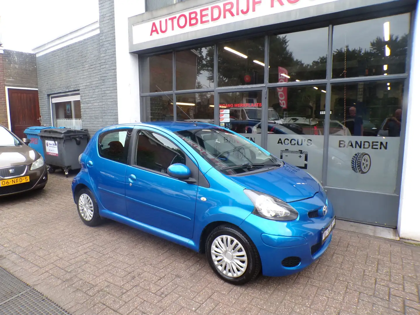 Toyota Aygo 1.0-12V Dynamic Blue AUTOMAAT,AIRCO,NIEUWE APK !!! Bleu - 2