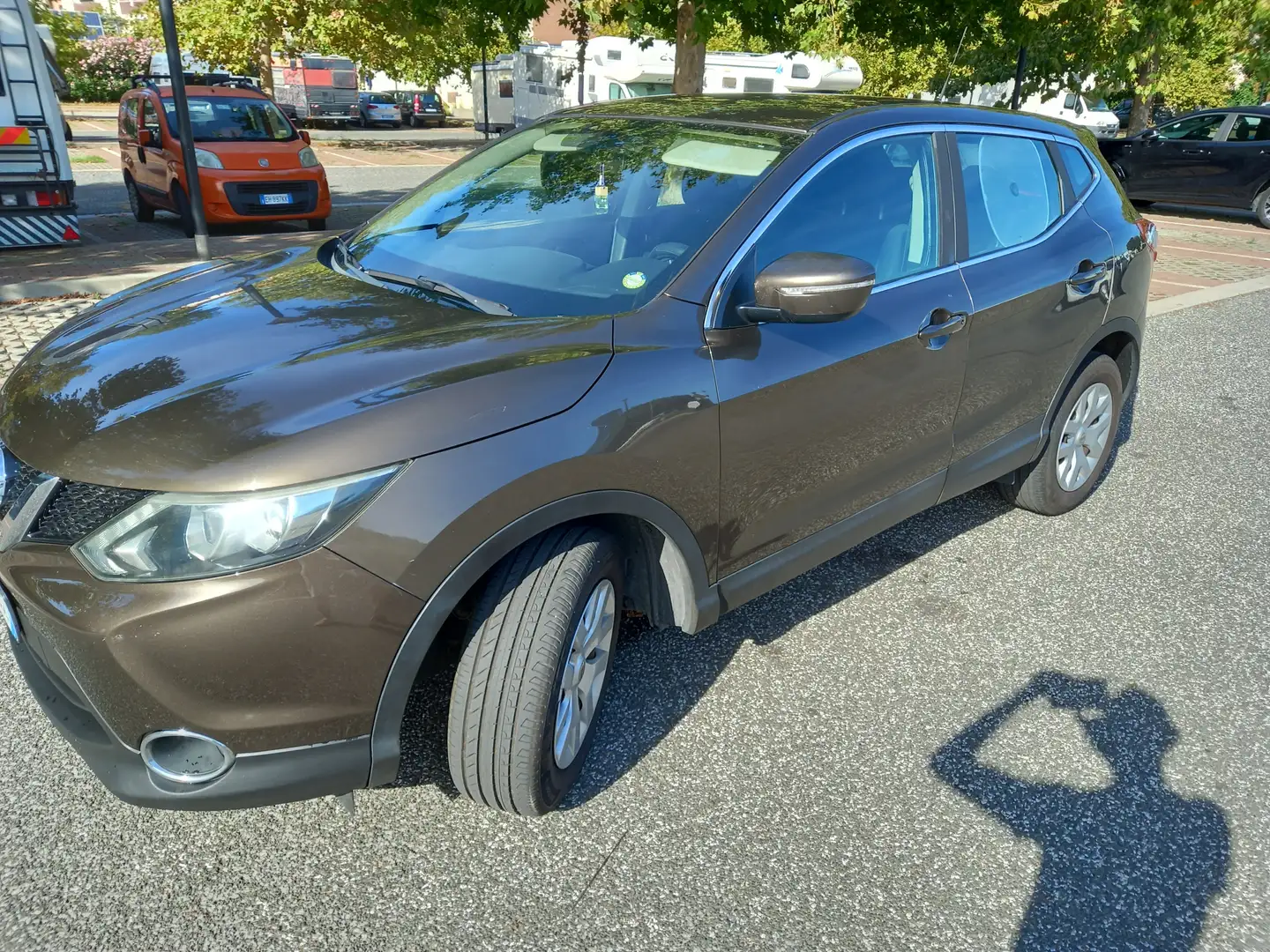 Nissan Qashqai Qashqai II 2014 1.5 dci Visia 110cv Marrone - 2
