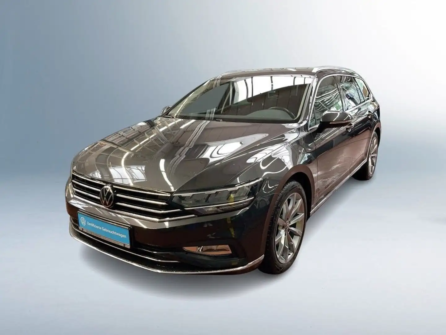 Volkswagen Passat Variant 1.5 TSI DSG Elegance Navi IQ.Ligh Grey - 2