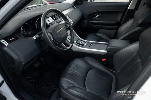 Land Rover Range Rover Evoque view 5