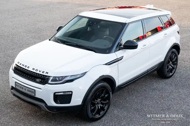 Land Rover Range Rover Evoque view 4