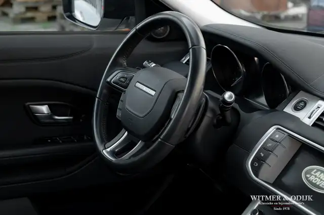 Land Rover Range Rover Evoque view 11