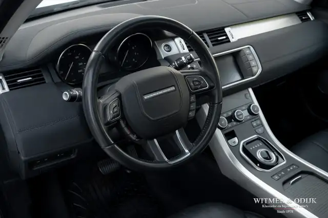 Land Rover Range Rover Evoque view 8
