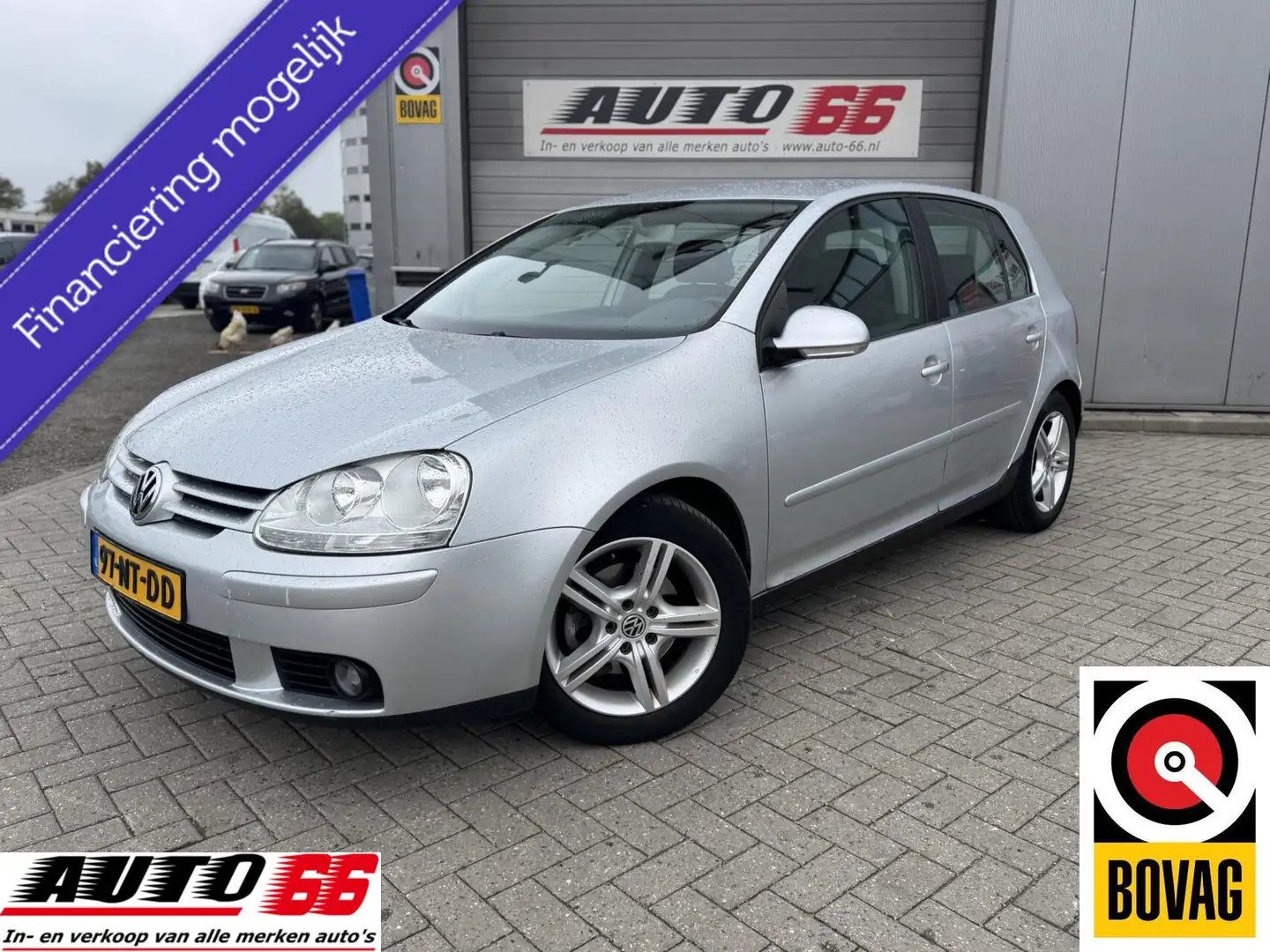 Volkswagen Golf 1.6 FSI Comfortline 5 drs AIRCO APK tot 10-2026 Grijs - 1