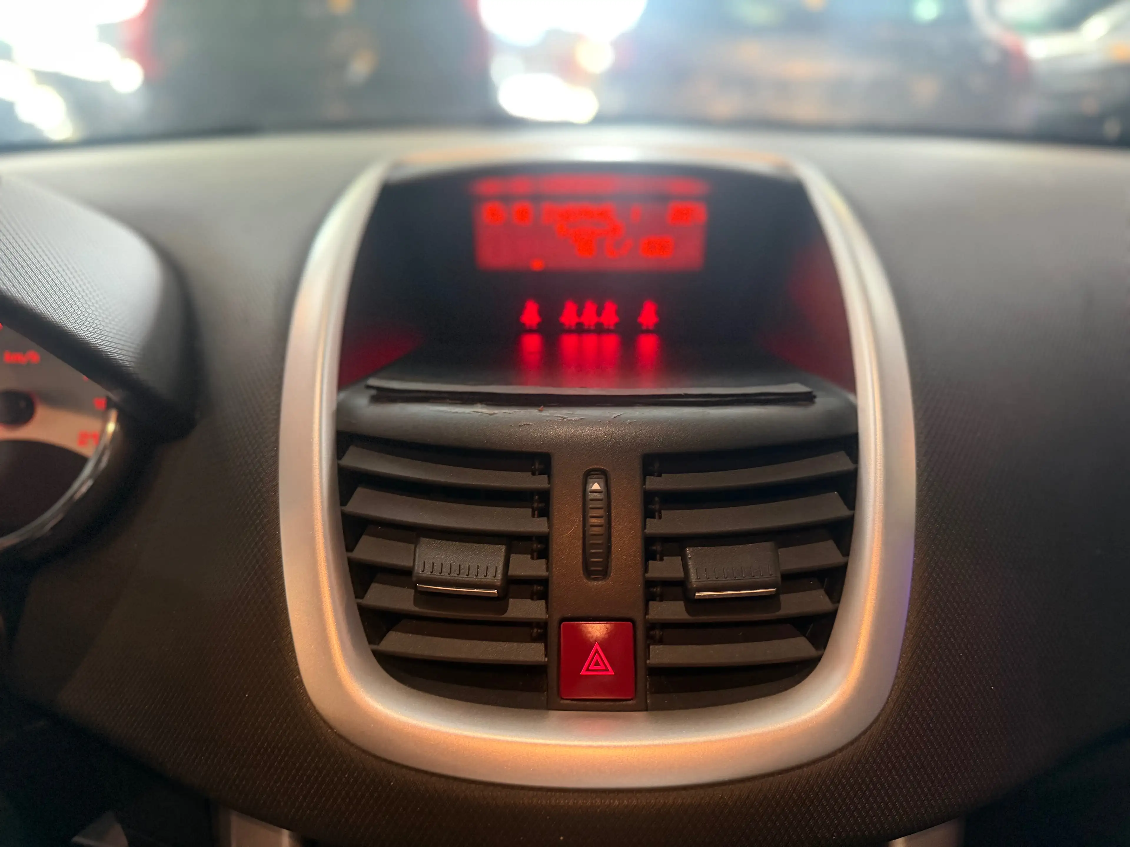 Peugeot 207 207 1.6i Sporty / 12 Mois De Garantie / Automatique — photo 14