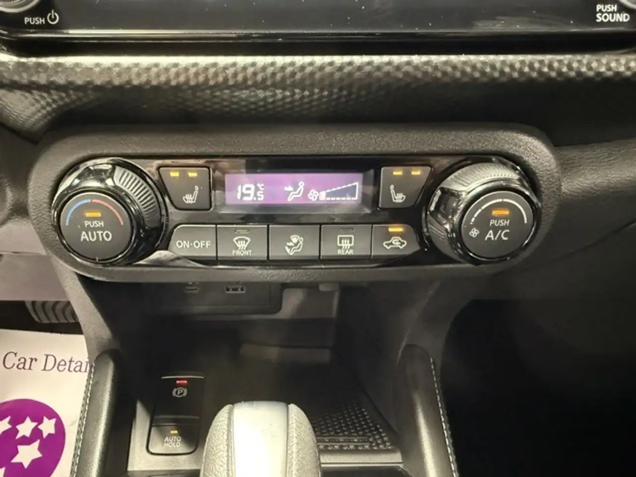 Nissan Kicks photo Nissan Kicks