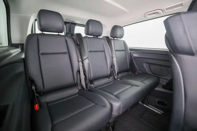 Mercedes-Benz Vito 116 CDI Kombi 4x4 PRO EL AHK 2,5t 9 Sitze Ansicht 21